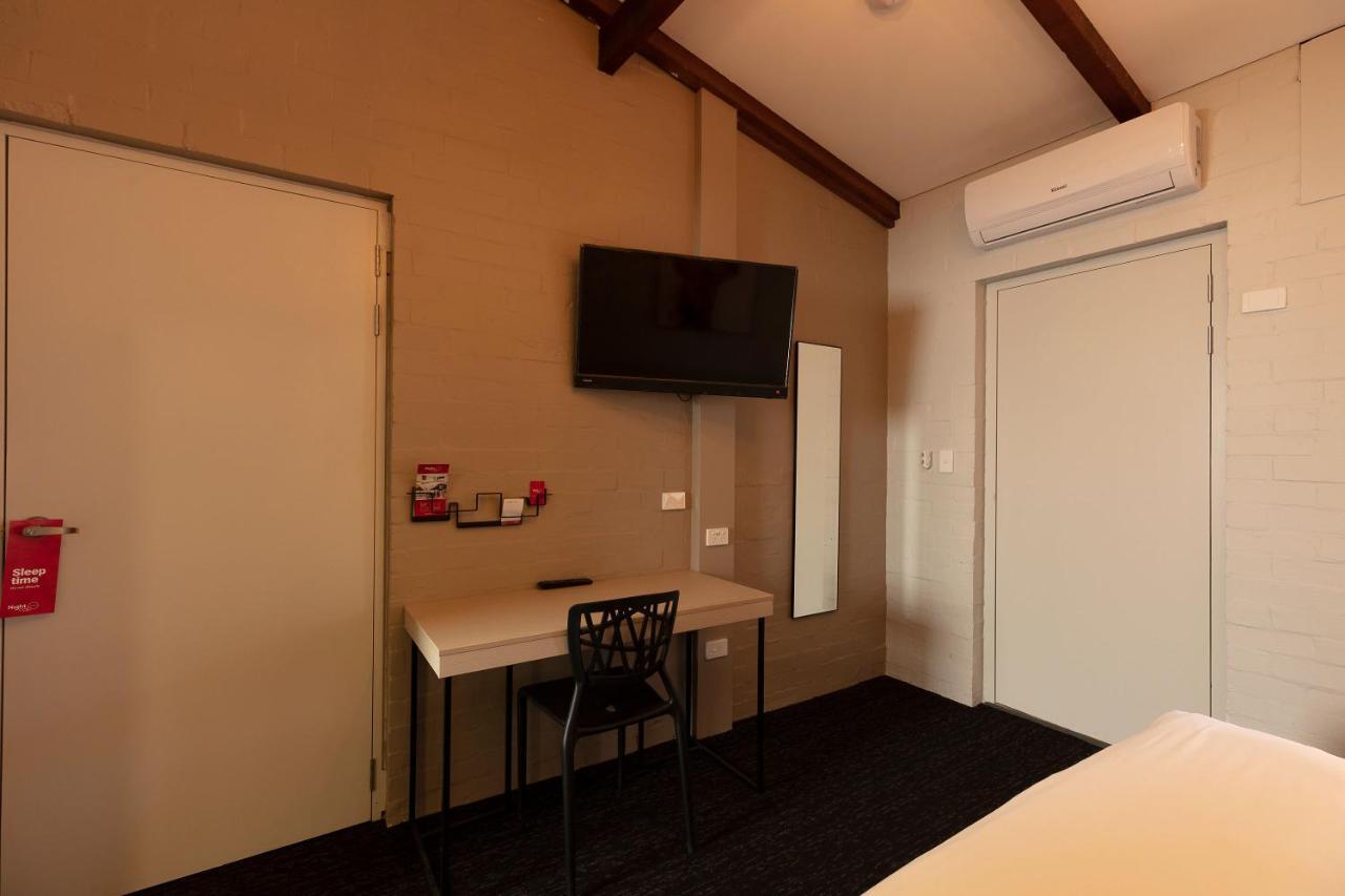 Nightcap At Wintersun Hotel Geraldton Extérieur photo