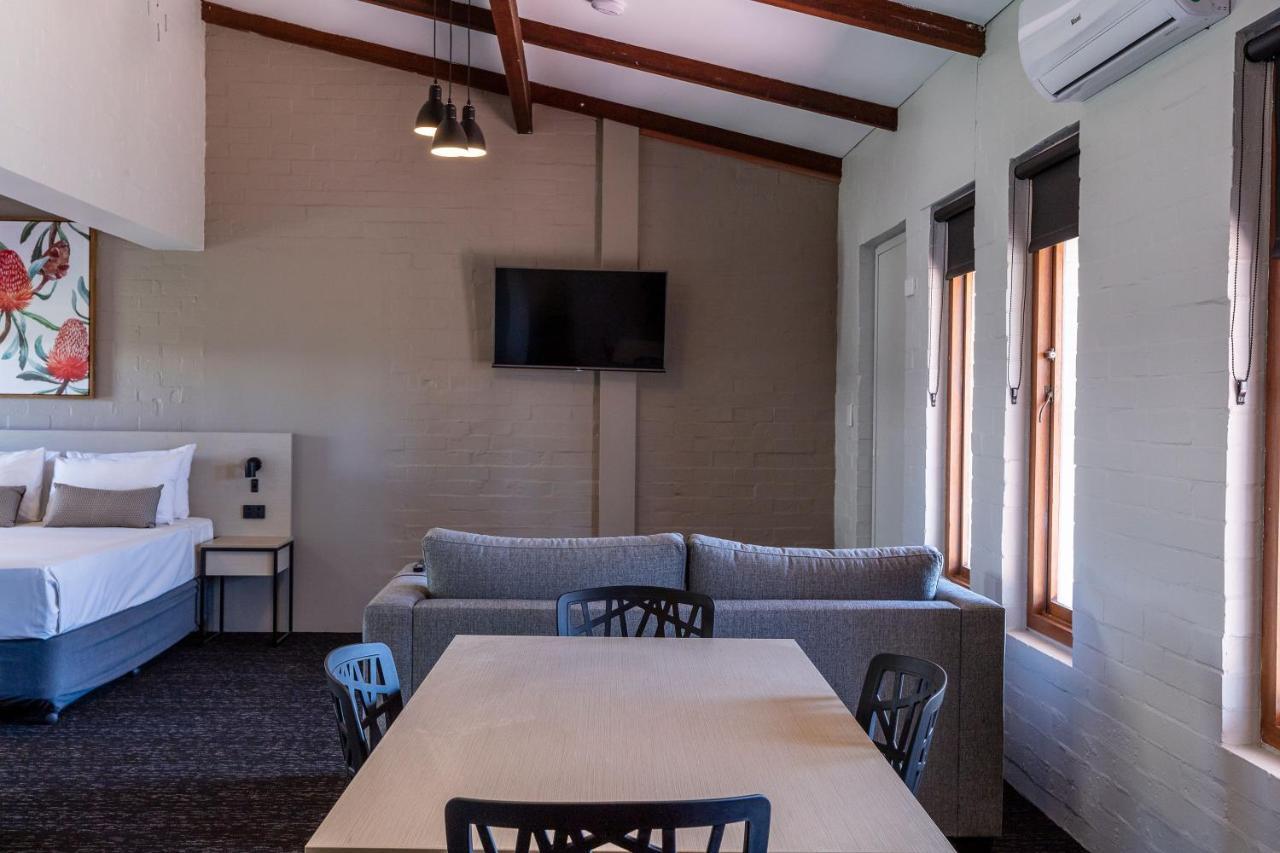Nightcap At Wintersun Hotel Geraldton Extérieur photo