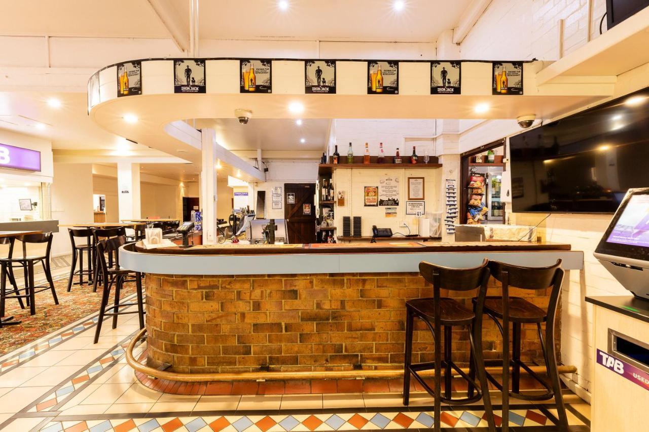 Nightcap At Wintersun Hotel Geraldton Extérieur photo
